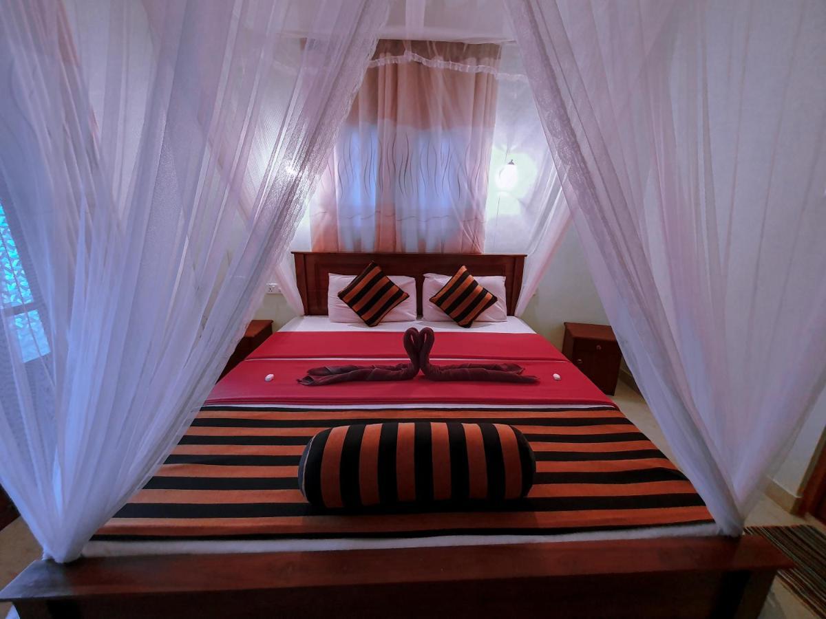 Serene Homestay Ella Bagian luar foto